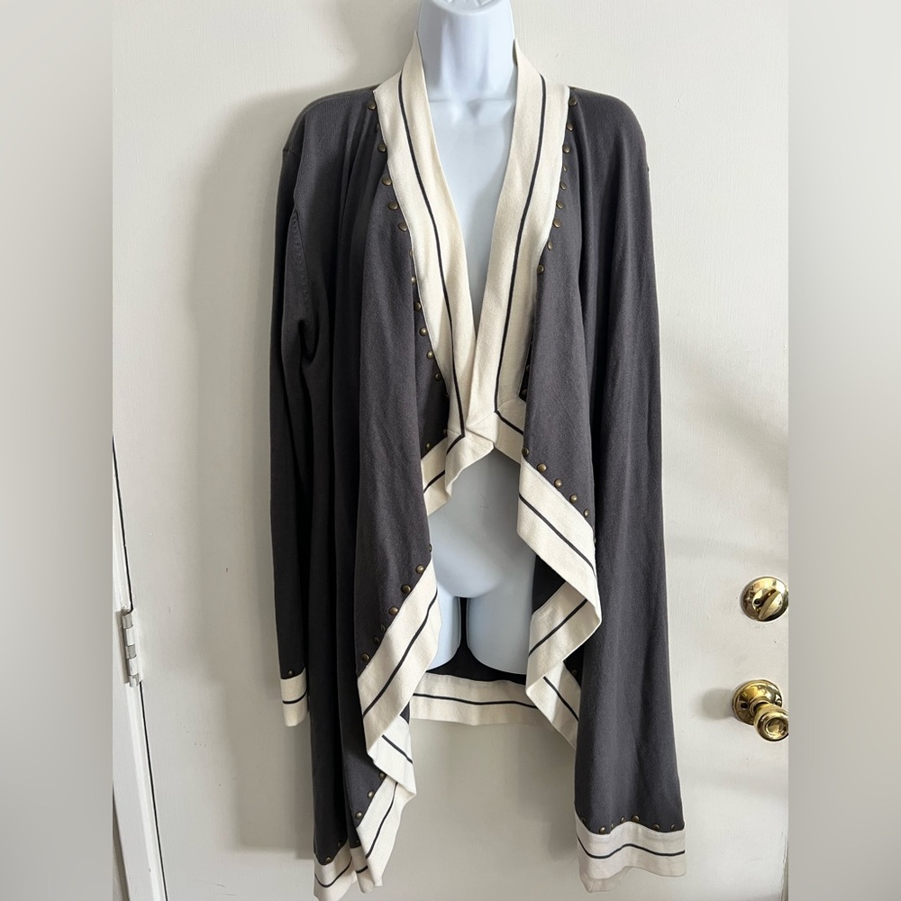 Boston Proper Charcoal and Ivory cardigan sweater